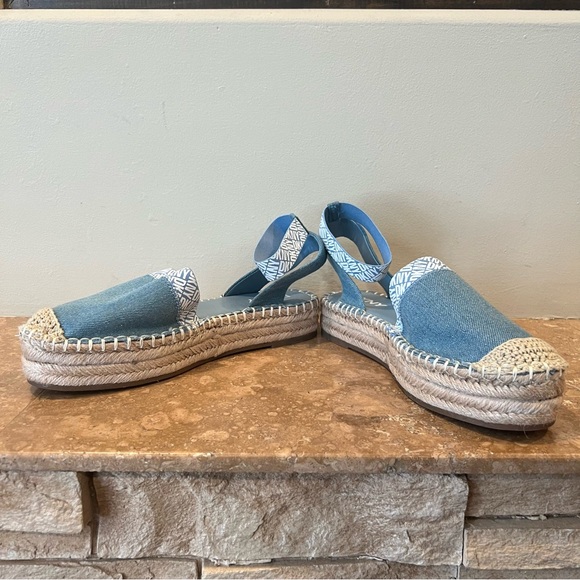DKNY Melanie Blue Chambray Denim Anklestrap platform espadrilles flats size 8 - Picture 4 of 6